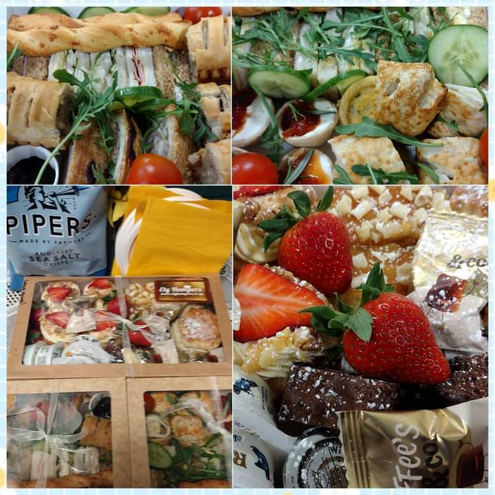 Sandwich and cake Picnic for 4