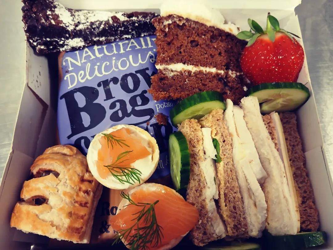 Salmon picnic
